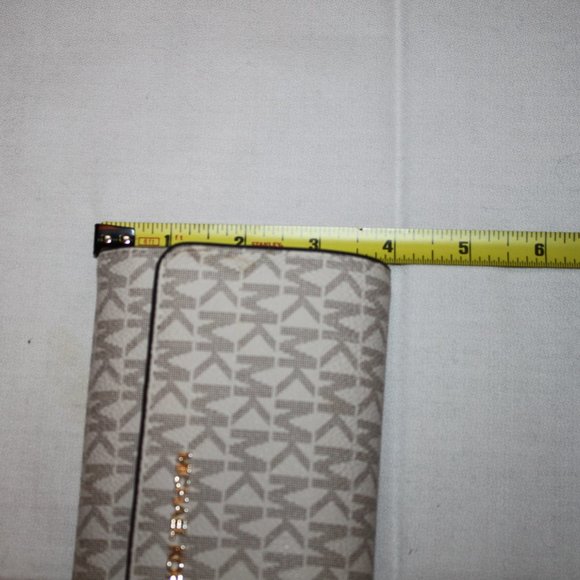 Michael Kors Jet Set Travel Large Chain Shoulder Tote white and Camel MK logo - Picture 16 of 16